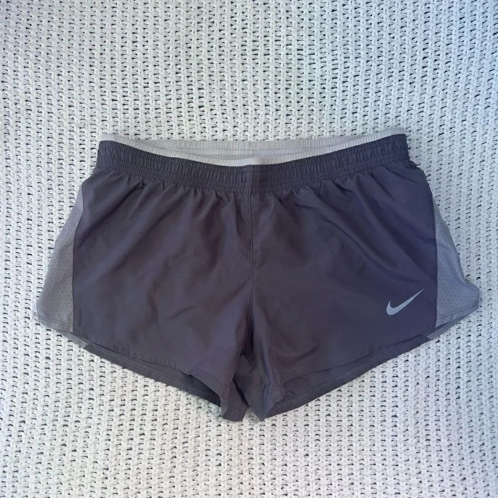 Nike Shorts Womens Medium Gray Lined Running Dri Fit Drawstring Gym Side Slit 3"